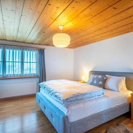 Mit Seeblick * Amden