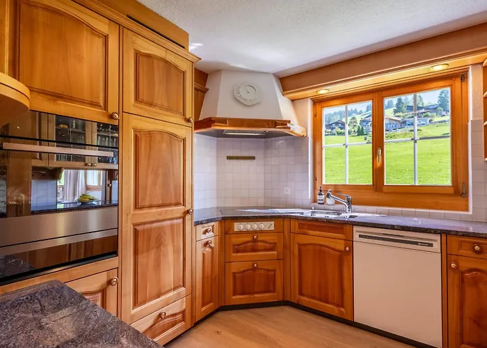 Mit Seeblick * امدن